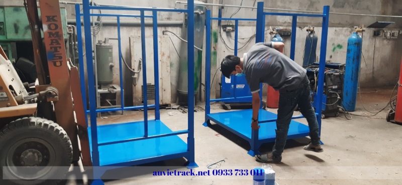 pallet sắt giá rẻ